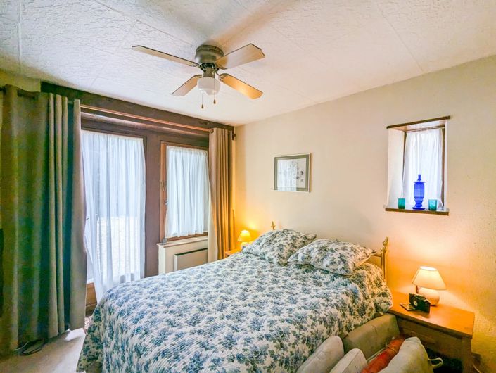 Image No.5-3 Bed Village House for sale