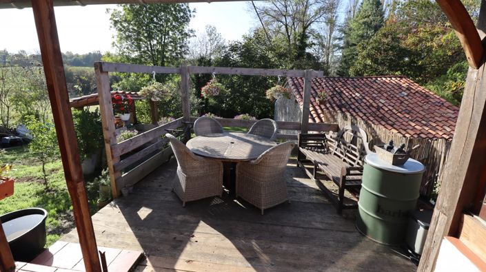 Image No.10-2 Bed House for sale