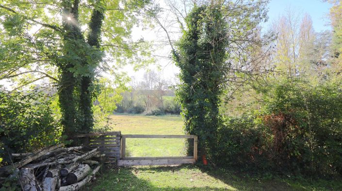 Image No.12-2 Bed House for sale