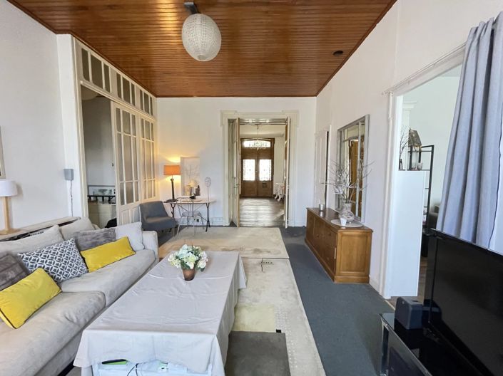 Image No.6-4 Bed House for sale