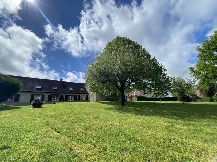 Image No.2-5 Bed House for sale