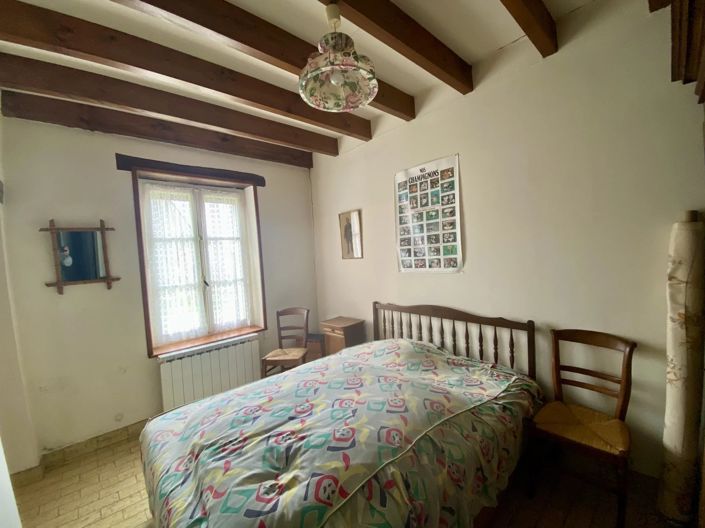 Image No.7-5 Bed House for sale