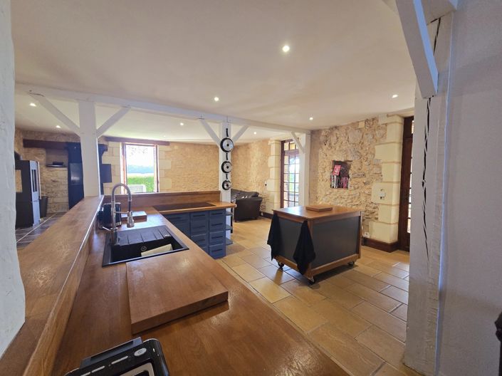 Image No.4-5 Bed House for sale