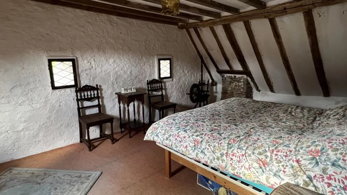 Image No.7-2 Bed House for sale