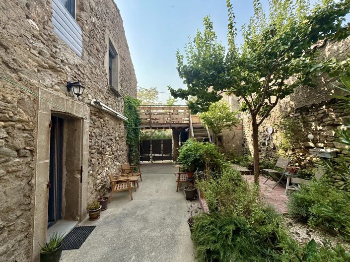 Image No.1-3 Bed House for sale