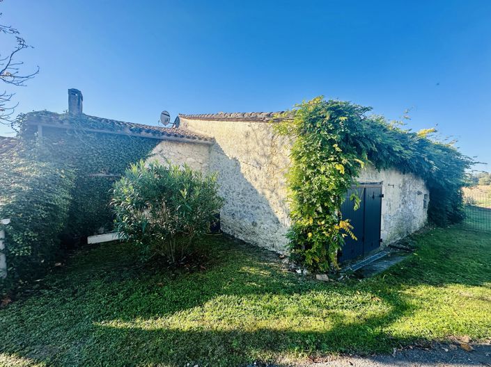 Image No.12-3 Bed Village House for sale