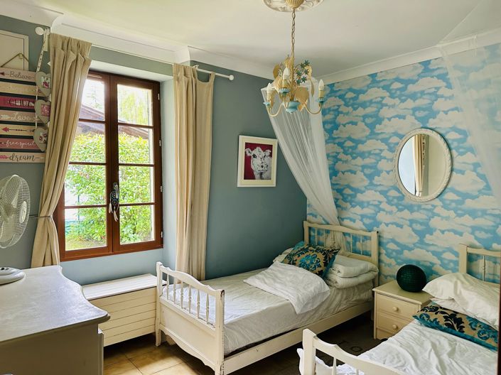 Image No.8-3 Bed Village House for sale