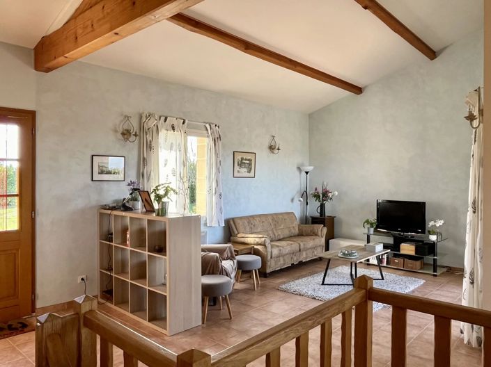 Image No.6-3 Bed House for sale