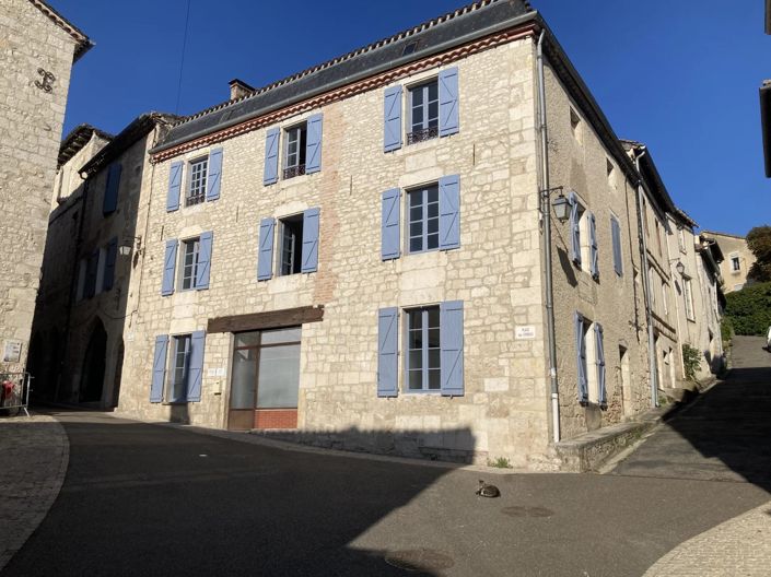 Image No.1-Maison de village de 4 chambres à vendre à Montcuq
