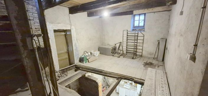 Image No.11-4 Bed Village House for sale