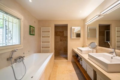 094c040dd975a8b575ba1abeb600a3ab9e12d44425192