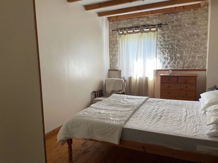 Image No.11-13 Bed House for sale