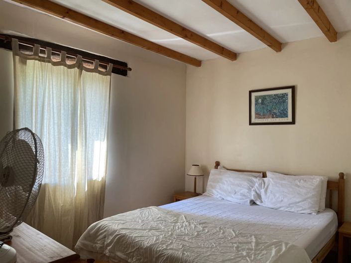 Image No.12-13 Bed House for sale