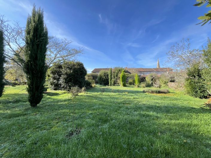 Image No.2-7 Bed Village House for sale