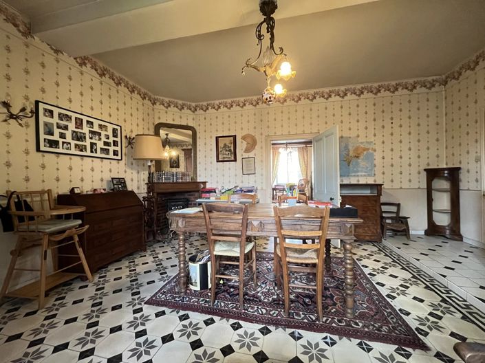 Image No.3-7 Bed Village House for sale