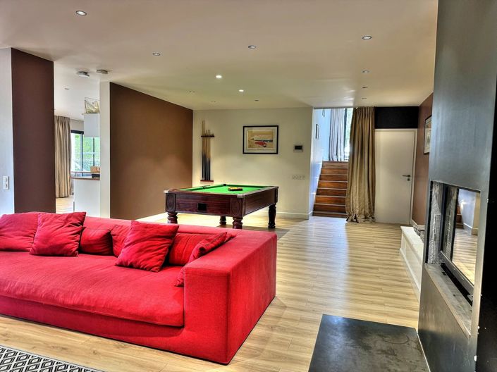 Image No.4-5 Bed House for sale