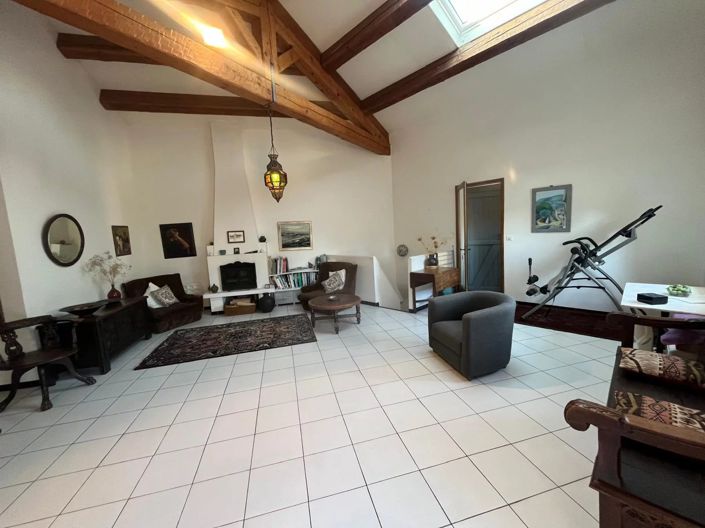 Image No.13-3 Bed House for sale