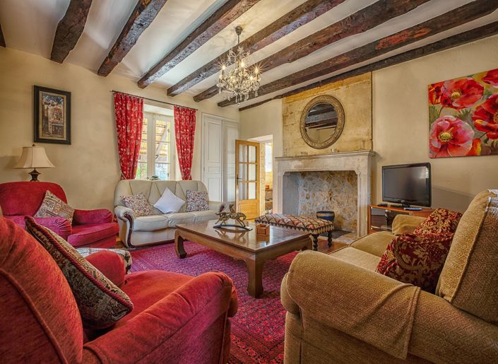 Image No.2-8 Bed House for sale