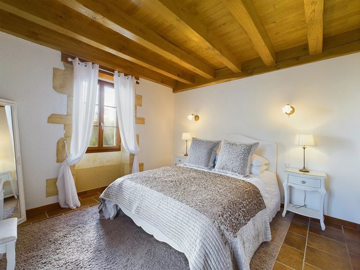 Image No.13-5 Bed House for sale