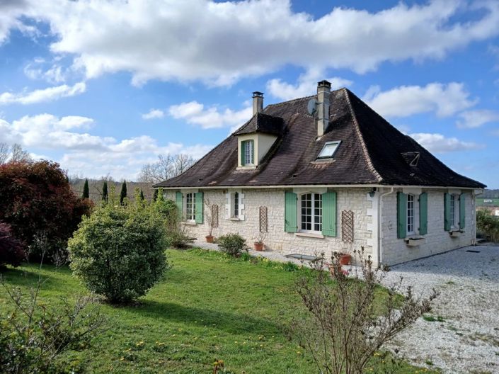 Image No.1-5 Bed House for sale