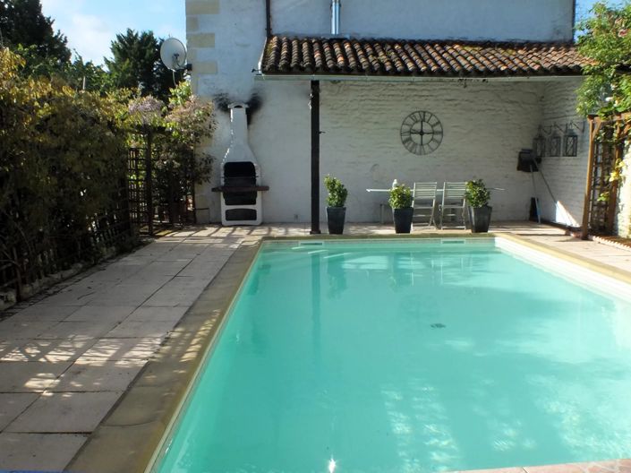 Image No.2-7 Bed House for sale