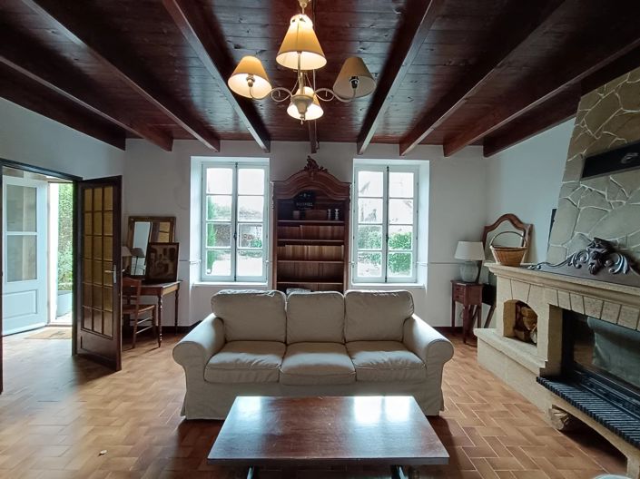 Image No.5-7 Bed House for sale