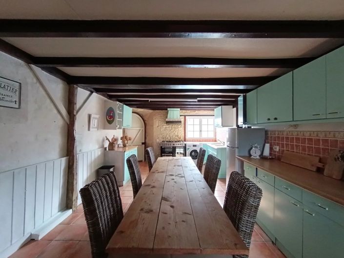 Image No.6-7 Bed House for sale