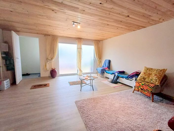 Image No.10-4 Bed House for sale