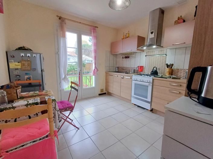 Image No.3-4 Bed House for sale