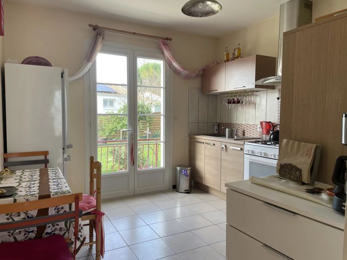 Image No.4-4 Bed House for sale