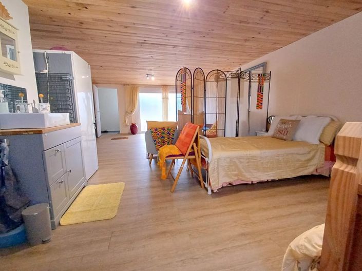 Image No.9-4 Bed House for sale