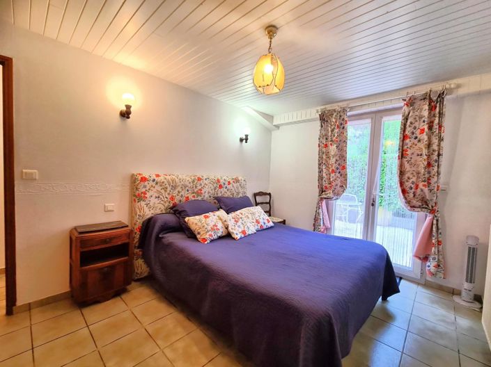 Image No.14-4 Bed House for sale