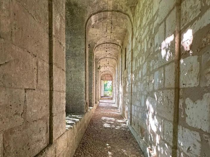 Image No.11-11 Bed House for sale