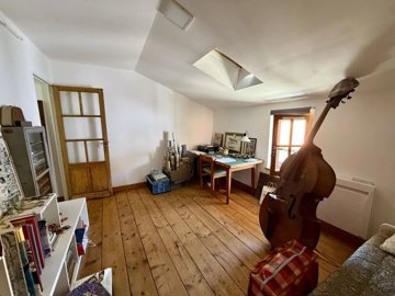 0205b91b72e3d8326a09bb518df36c01de10edb432403