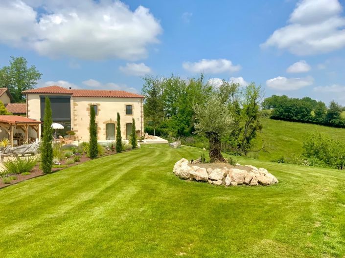 Image No.14-3 Bed Village House for sale