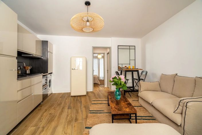 Image No.1-1 Bed Property for sale