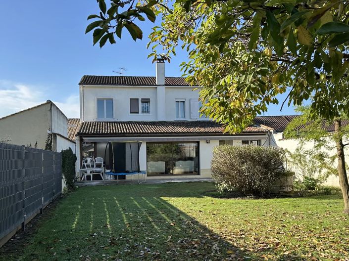 Image No.1-Maison de village de 4 chambres à vendre à Bergerac