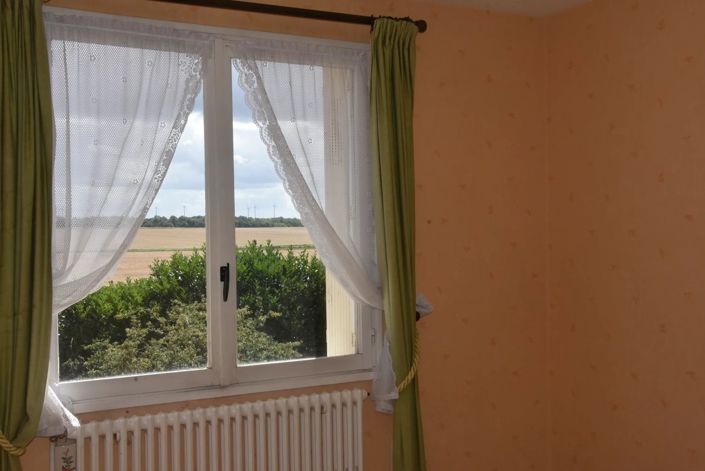 Image No.15-4 Bed House for sale