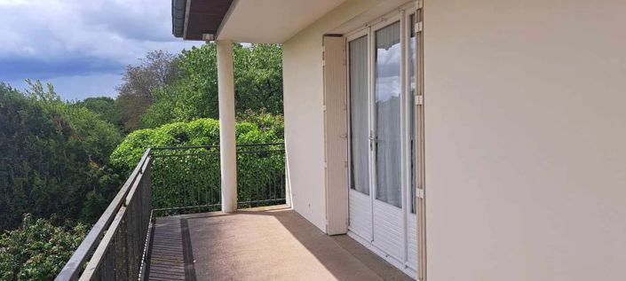 Image No.9-4 Bed House for sale