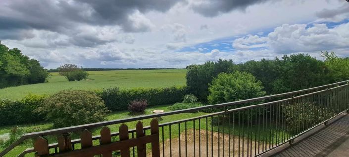 Image No.2-4 Bed House for sale