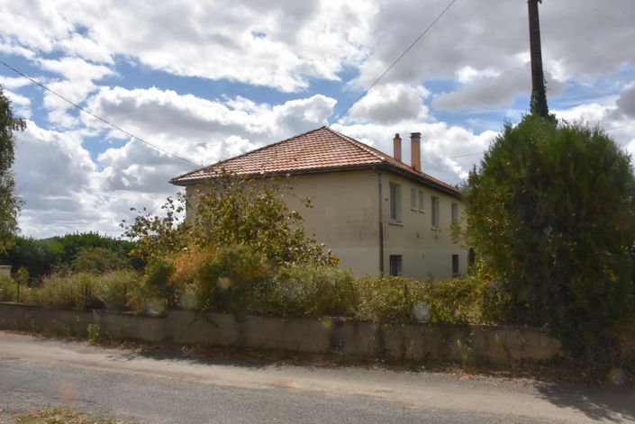 Image No.8-4 Bed House for sale