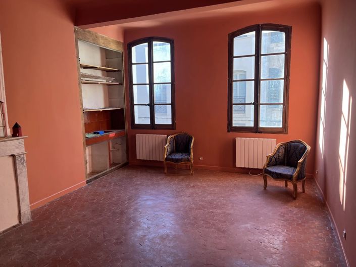 Image No.7-7 Bed House for sale