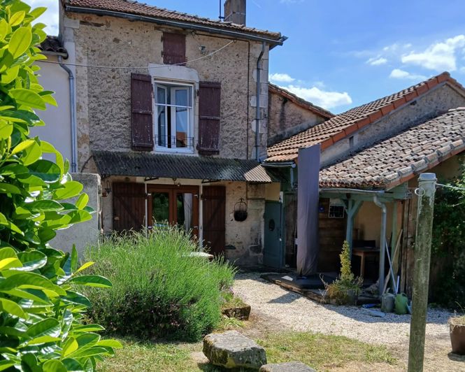 Image No.1-3 Bed House for sale