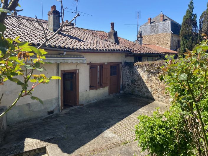 Image No.1-3 Bed House for sale
