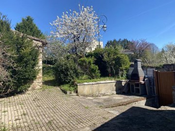 4e37622e0d9d5a6378b394f49fb83c7cdf9110d3ca192