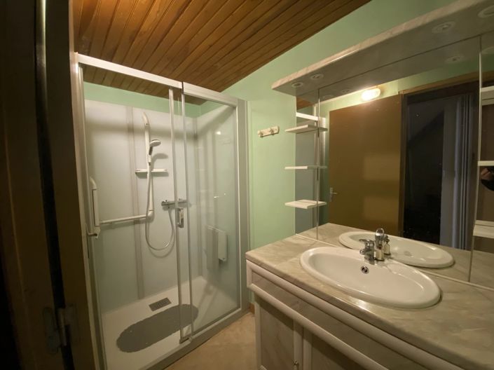 Image No.9-3 Bed House for sale