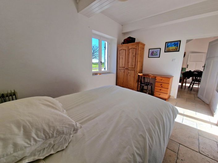 Image No.12-3 Bed House for sale