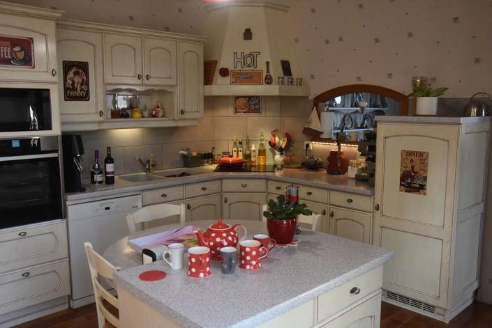 Image No.11-4 Bed House for sale