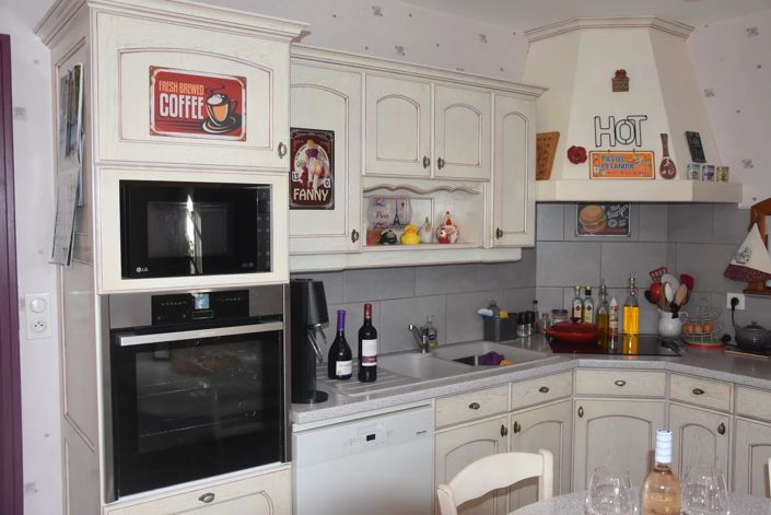 Image No.15-4 Bed House for sale