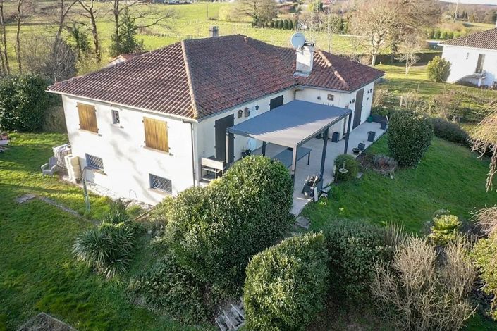 Image No.2-4 Bed House for sale